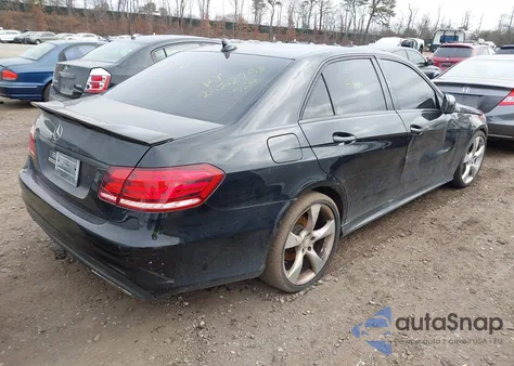 2015 Mercedes-Benz E 350 из США, поврежденный, VIN WDDHF5KB5FB139895